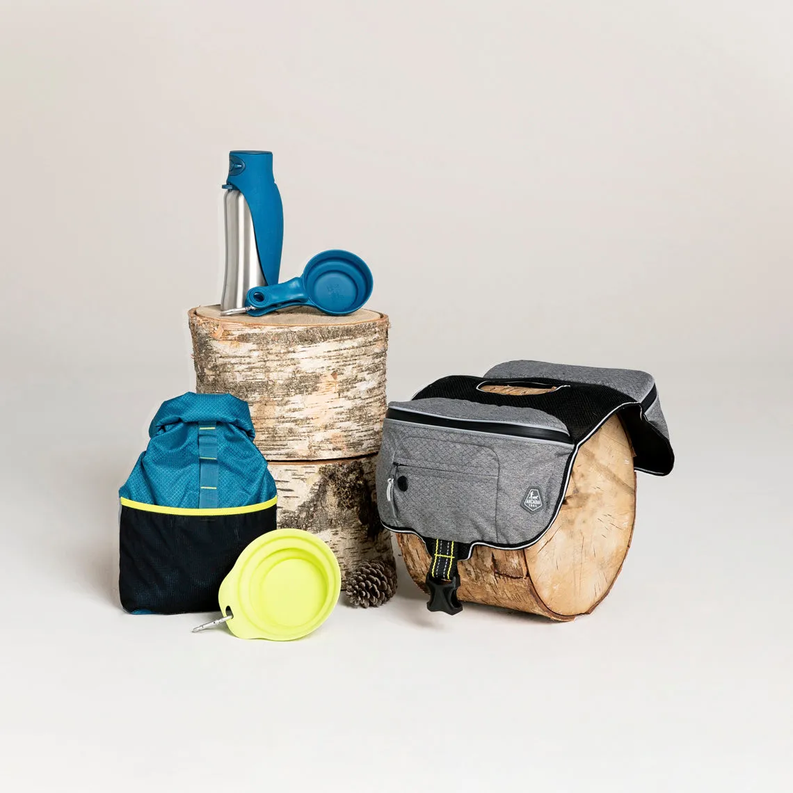 Arcadia Trail 2-IN-1 Water Bottle with Bowl